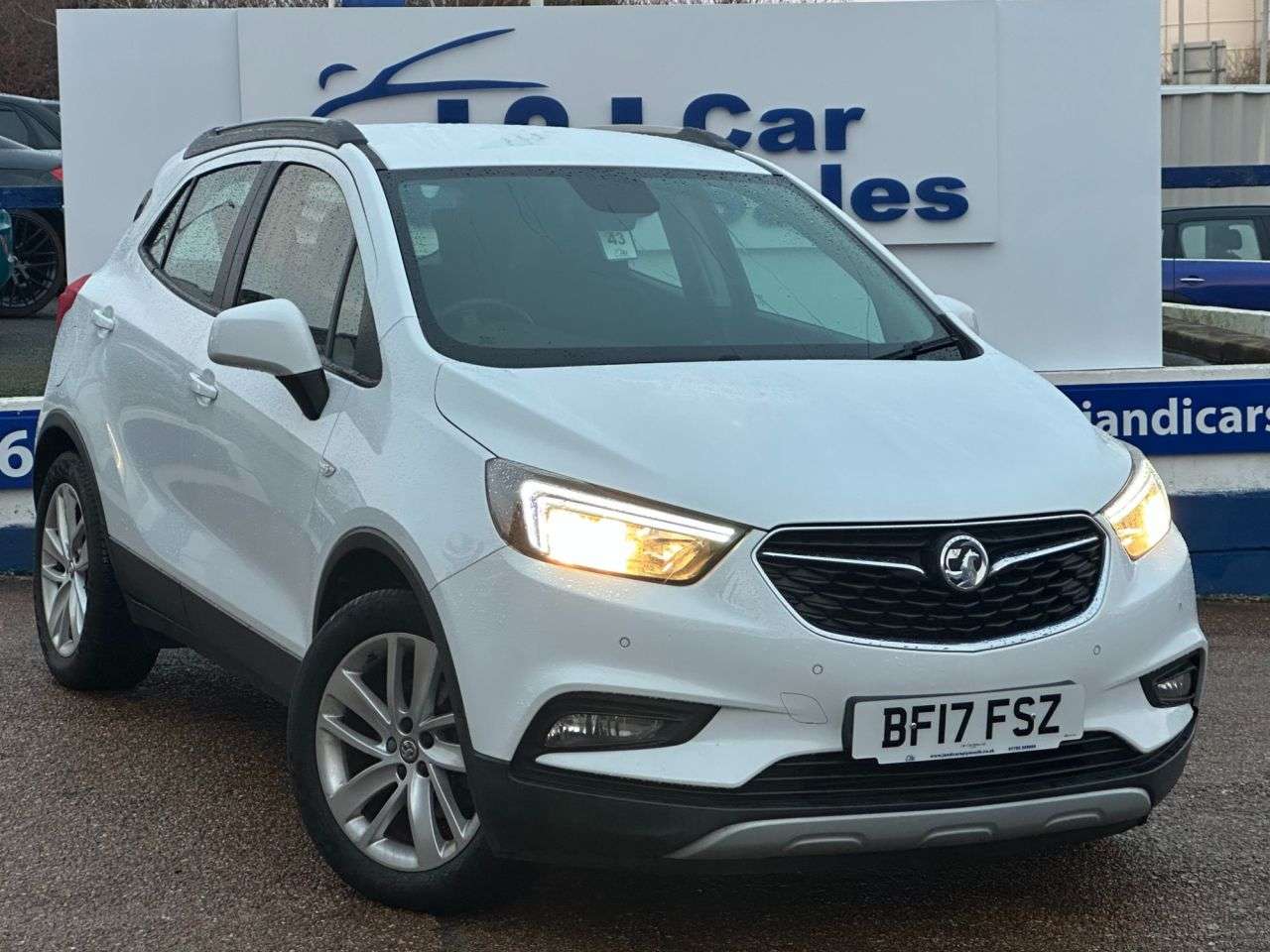 A 2017 VAUXHALL MOKKA X 1.4i Turbo Active SUV 5dr Petrol Manual Euro 6 (s/s) (140 ps) GREAT SERVICE A 2017 VAUXHALL MOKKA X 1.4i Turbo Active SUV 5dr Petrol Manual Euro 6 (s/s) (140 ps) GREAT SERVICE