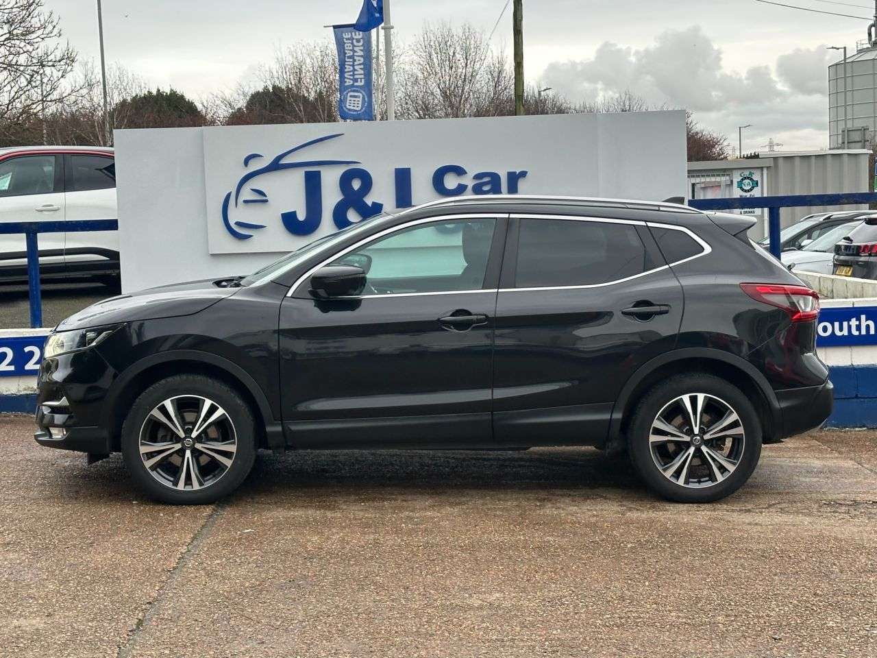 A 2018 NISSAN QASHQAI 1.5 dCi N-Connecta SUV 5dr Diesel Manual Euro 6 (s/s) (110 ps) GREAT SERVIC A 2018 NISSAN QASHQAI 1.5 dCi N-Connecta SUV 5dr Diesel Manual Euro 6 (s/s) (110 ps) GREAT SERVIC