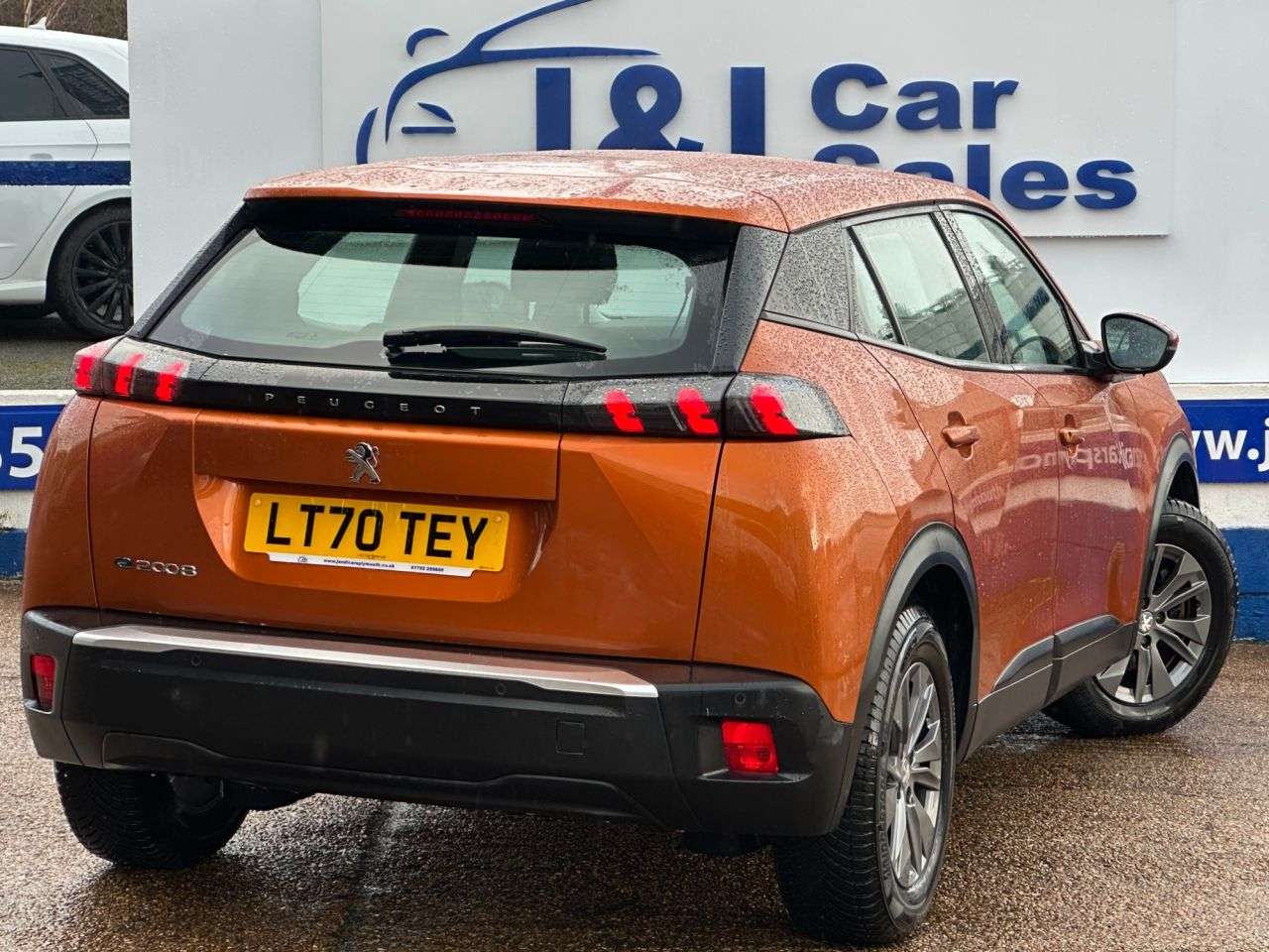 2020 PEUGEOT E-2008 2020 PEUGEOT E-2008