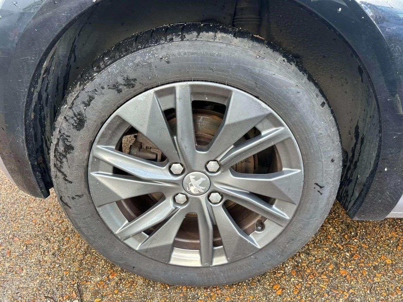 2020 PEUGEOT E-208 2020 PEUGEOT E-208