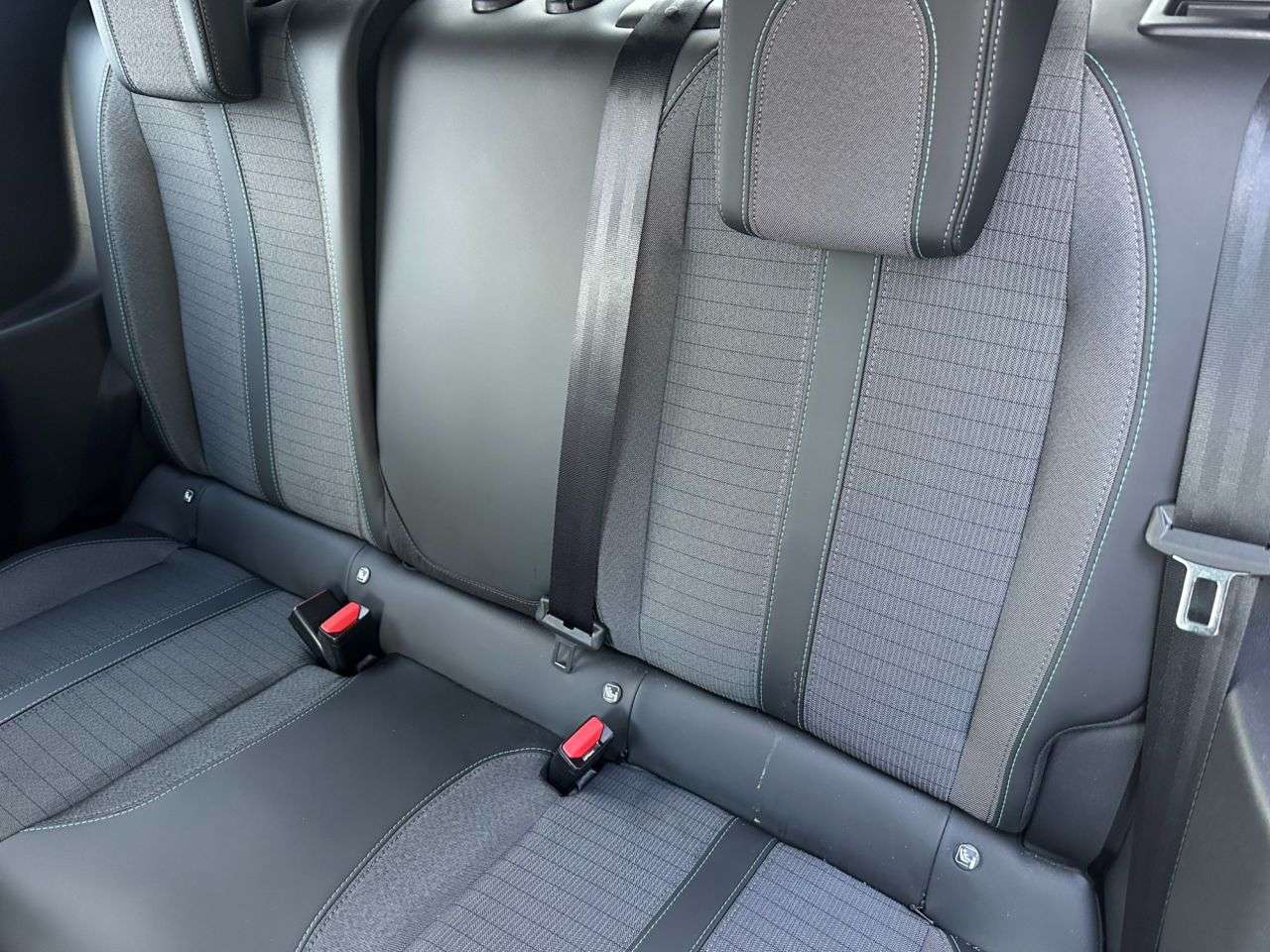 2020 PEUGEOT E-208 2020 PEUGEOT E-208