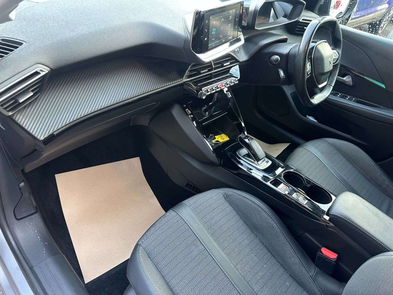 2020 PEUGEOT E-208 2020 PEUGEOT E-208