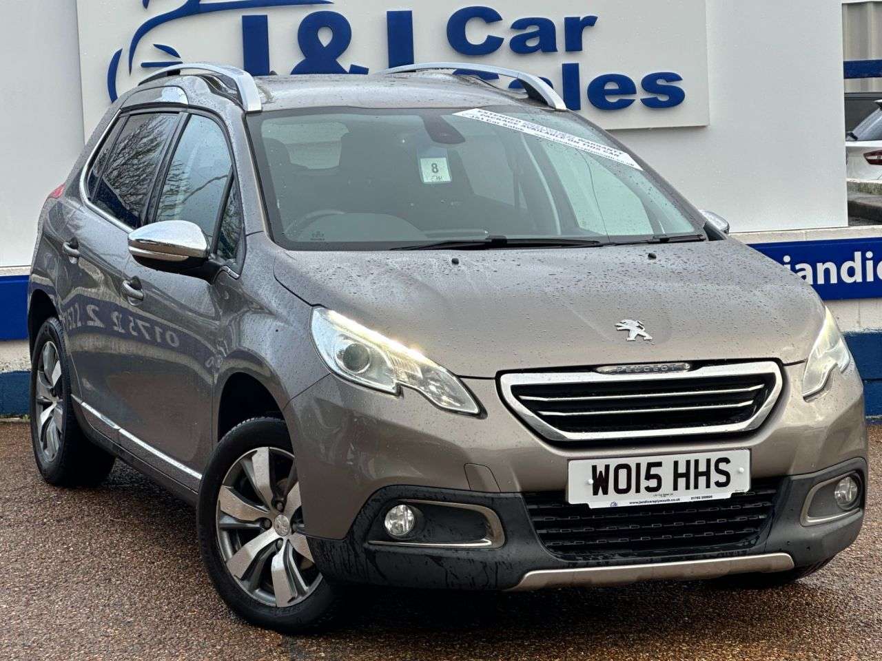 A 2015 PEUGEOT 2008 1.6 e-HDi Allure SUV 5dr Diesel EGC Euro 5 (s/s) (92 ps) GREAT SERVICE HIST A 2015 PEUGEOT 2008 1.6 e-HDi Allure SUV 5dr Diesel EGC Euro 5 (s/s) (92 ps) GREAT SERVICE HIST