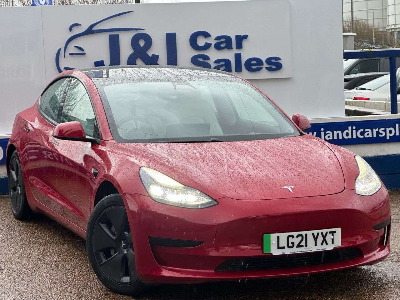 A 2021 TESLA MODEL 3 Standard Range Plus Saloon 4dr Electric Auto RWD (241 bhp) A GREAT EXAMPLE A 2021 TESLA MODEL 3 Standard Range Plus Saloon 4dr Electric Auto RWD (241 bhp) A GREAT EXAMPLE