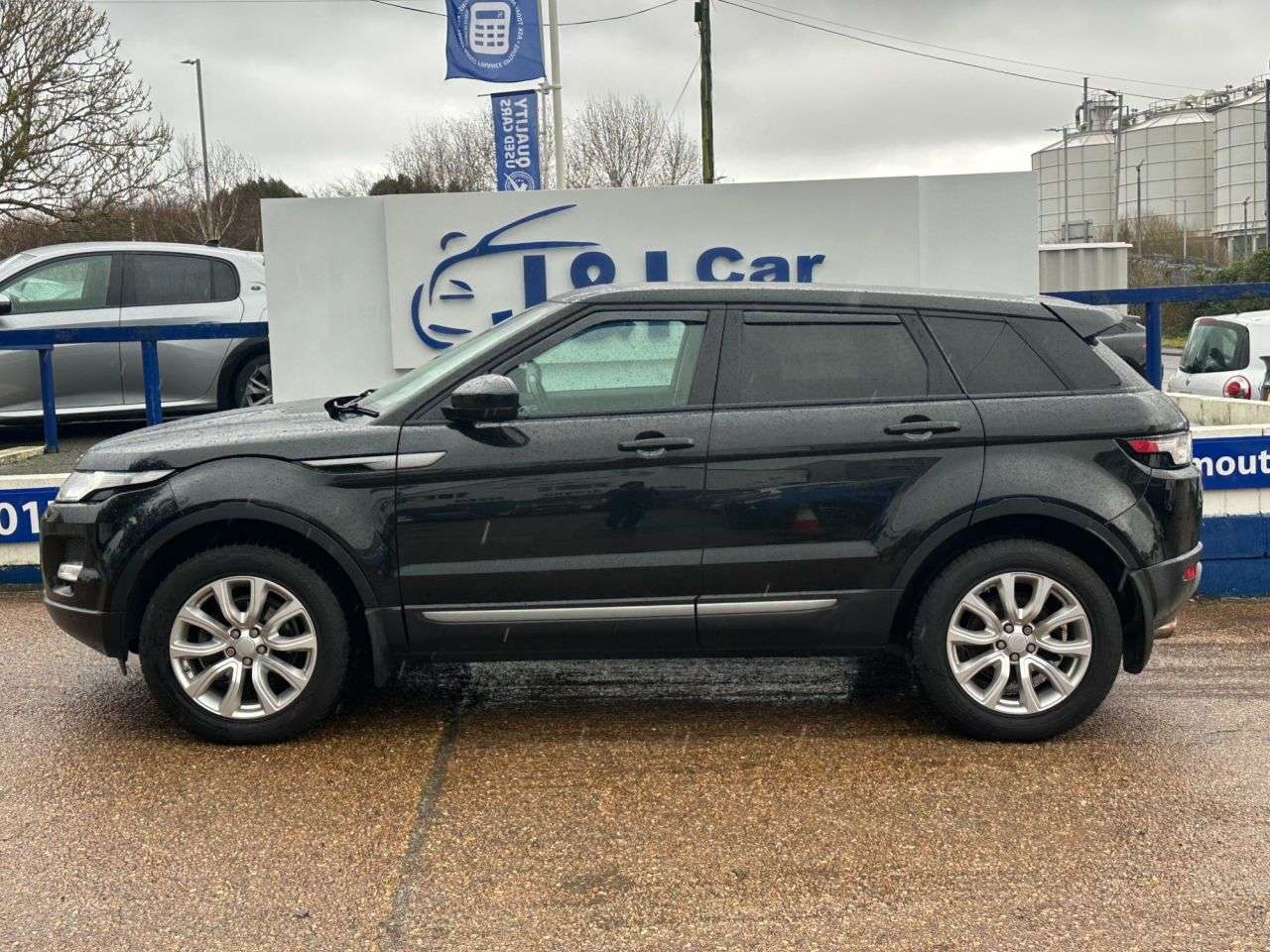 A 2015 LAND ROVER RANGE ROVER EVOQUE 2.2 SD4 Pure Tech SUV 5dr Diesel Auto 4WD Euro 5 (s/s) (190 ps) GREAT SERVI A 2015 LAND ROVER RANGE ROVER EVOQUE 2.2 SD4 Pure Tech SUV 5dr Diesel Auto 4WD Euro 5 (s/s) (190 ps) GREAT SERVI