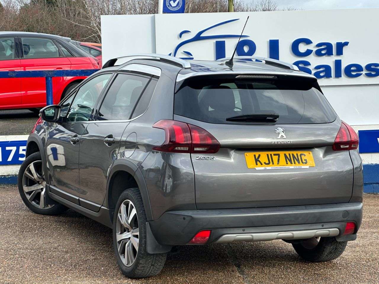 2017 PEUGEOT 2008 2017 PEUGEOT 2008