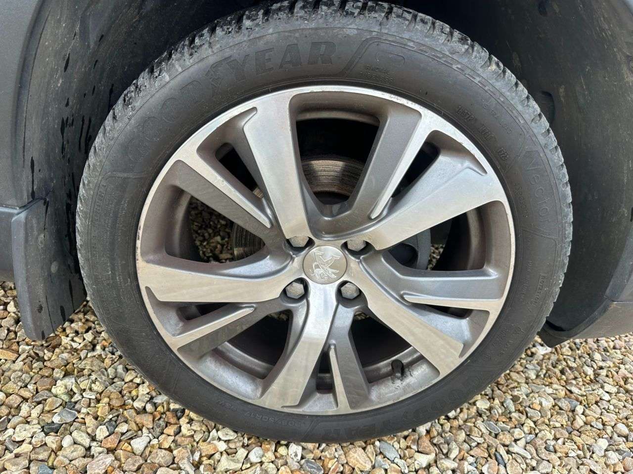 2017 PEUGEOT 2008 2017 PEUGEOT 2008