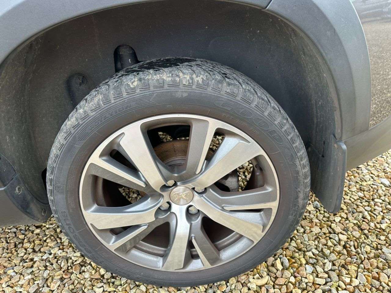 2017 PEUGEOT 2008 2017 PEUGEOT 2008