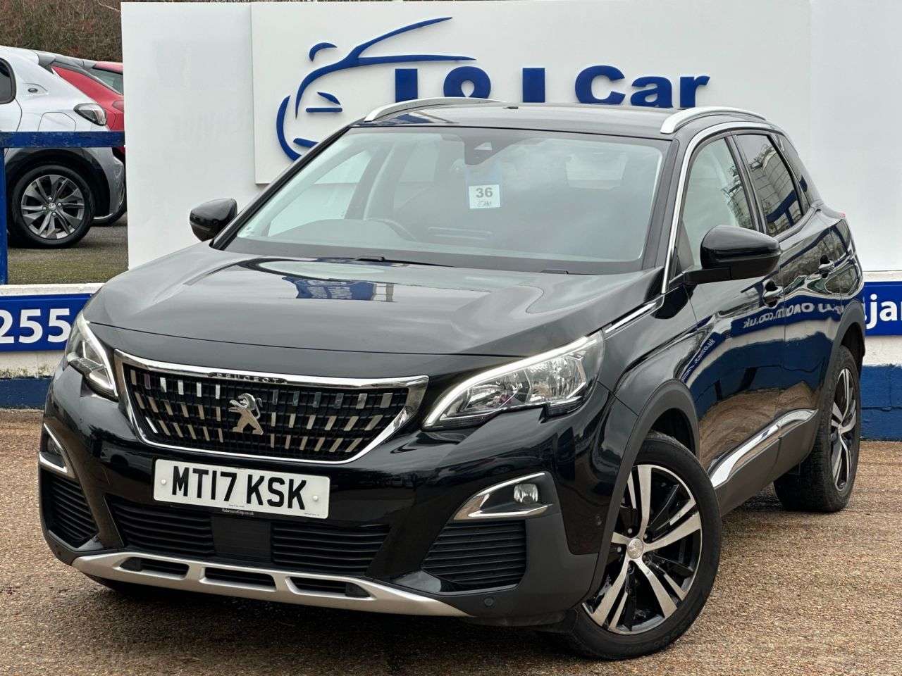 A 2017 PEUGEOT 3008 1.6 BlueHDi Allure SUV 5dr Diesel EAT Euro 6 (s/s) (120 ps) GREAT SERVICE H A 2017 PEUGEOT 3008 1.6 BlueHDi Allure SUV 5dr Diesel EAT Euro 6 (s/s) (120 ps) GREAT SERVICE H