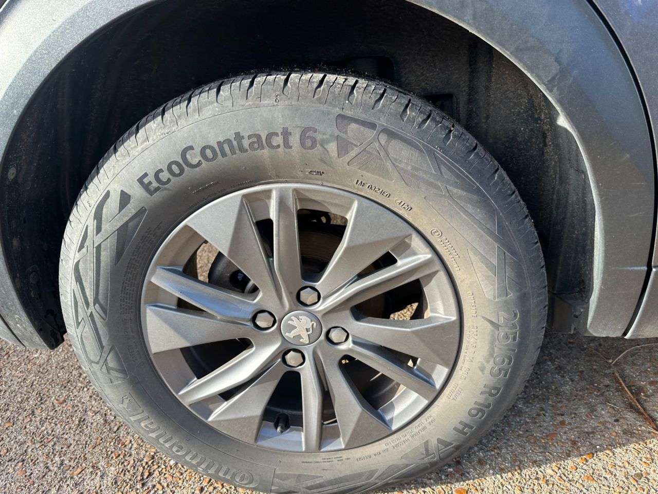 2020 PEUGEOT 2008 2020 PEUGEOT 2008