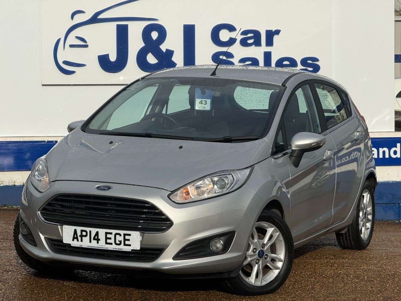 A 2014 FORD FIESTA 1.0T EcoBoost Zetec Hatchback 5dr Petrol Manual Euro 5 (s/s) (100 ps) GREAT A 2014 FORD FIESTA 1.0T EcoBoost Zetec Hatchback 5dr Petrol Manual Euro 5 (s/s) (100 ps) GREAT