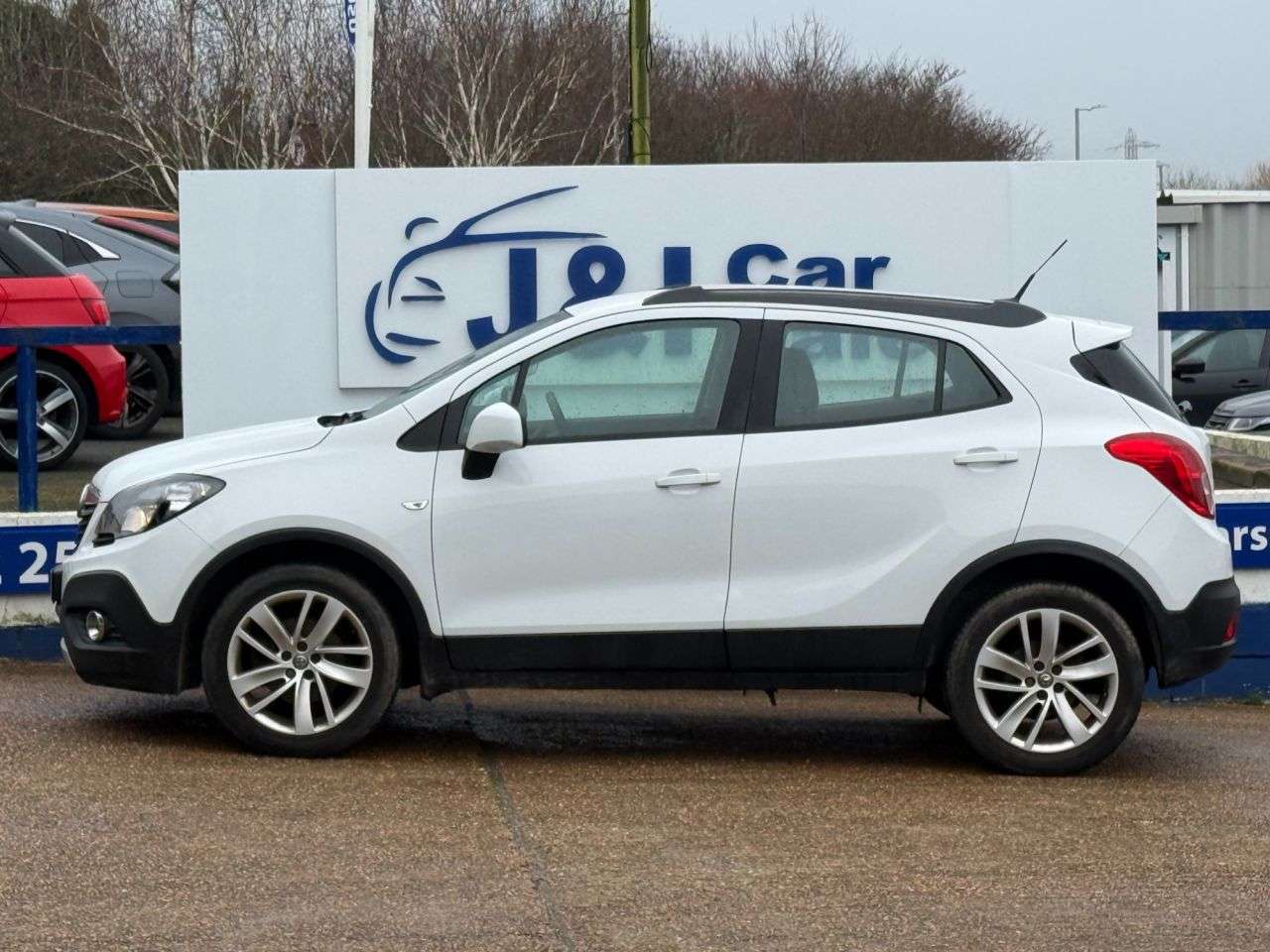 A 2016 VAUXHALL MOKKA 1.4i Turbo Exclusiv SUV 5dr Petrol Manual 2WD Euro 6 (s/s) (140 ps) GREAT S A 2016 VAUXHALL MOKKA 1.4i Turbo Exclusiv SUV 5dr Petrol Manual 2WD Euro 6 (s/s) (140 ps) GREAT S