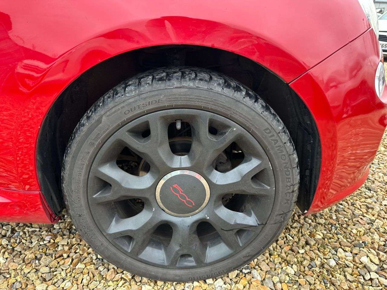 2013 FIAT 500 2013 FIAT 500