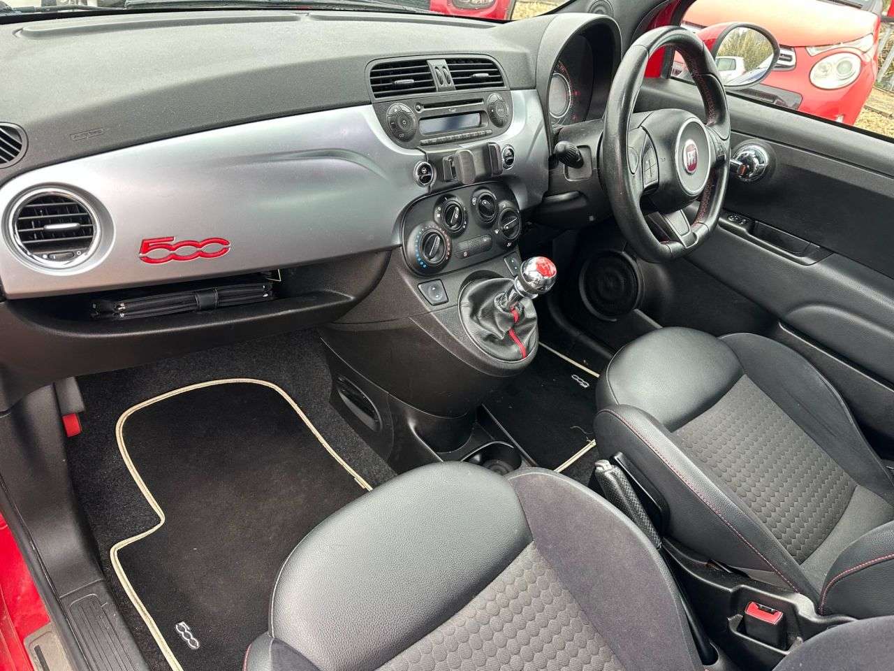 2013 FIAT 500 2013 FIAT 500