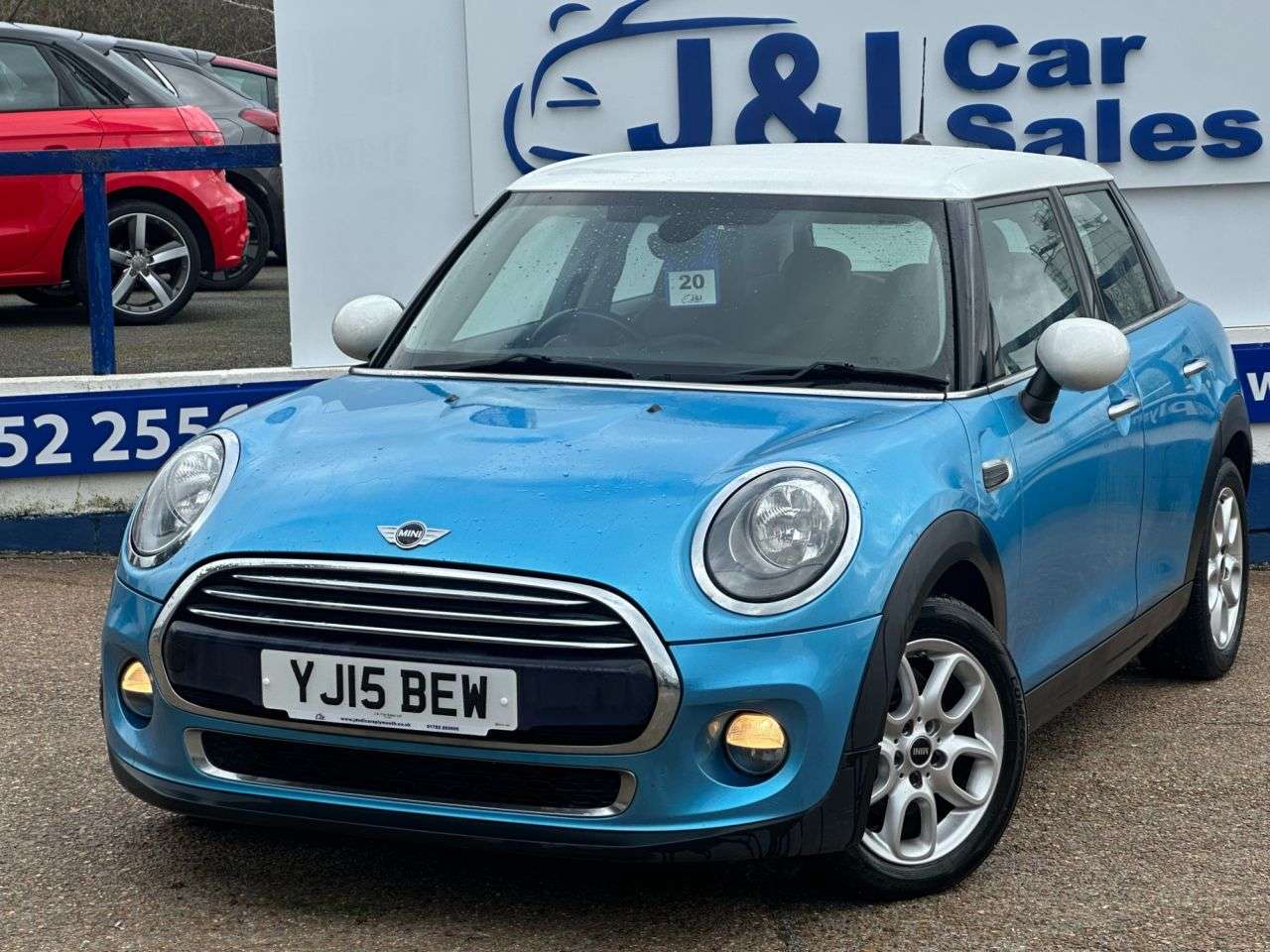 A 2015 MINI HATCH 1.5 Cooper D Hatchback 5dr Diesel Manual Euro 6 (s/s) (116 ps) GREAT SERVIC A 2015 MINI HATCH 1.5 Cooper D Hatchback 5dr Diesel Manual Euro 6 (s/s) (116 ps) GREAT SERVIC