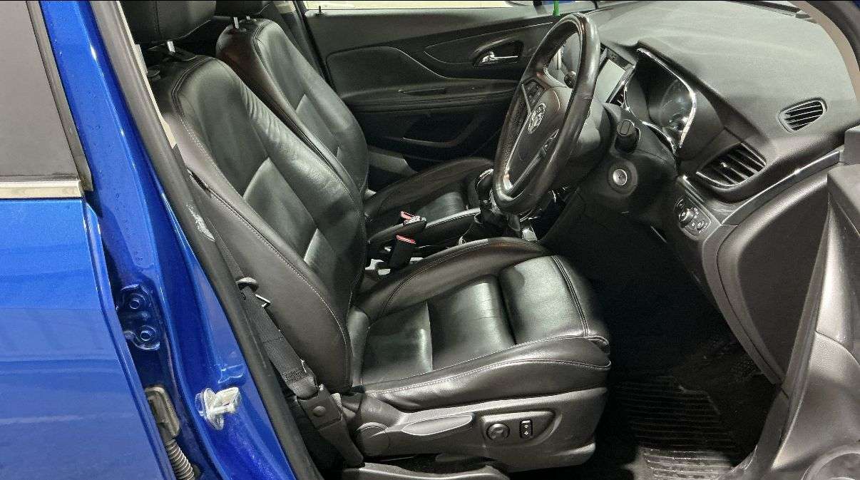 A 2016 VAUXHALL MOKKA X 1.4i Turbo Elite SUV 5dr Petrol Manual Euro 6 (s/s) (140 ps) GREAT SERVICE A 2016 VAUXHALL MOKKA X 1.4i Turbo Elite SUV 5dr Petrol Manual Euro 6 (s/s) (140 ps) GREAT SERVICE