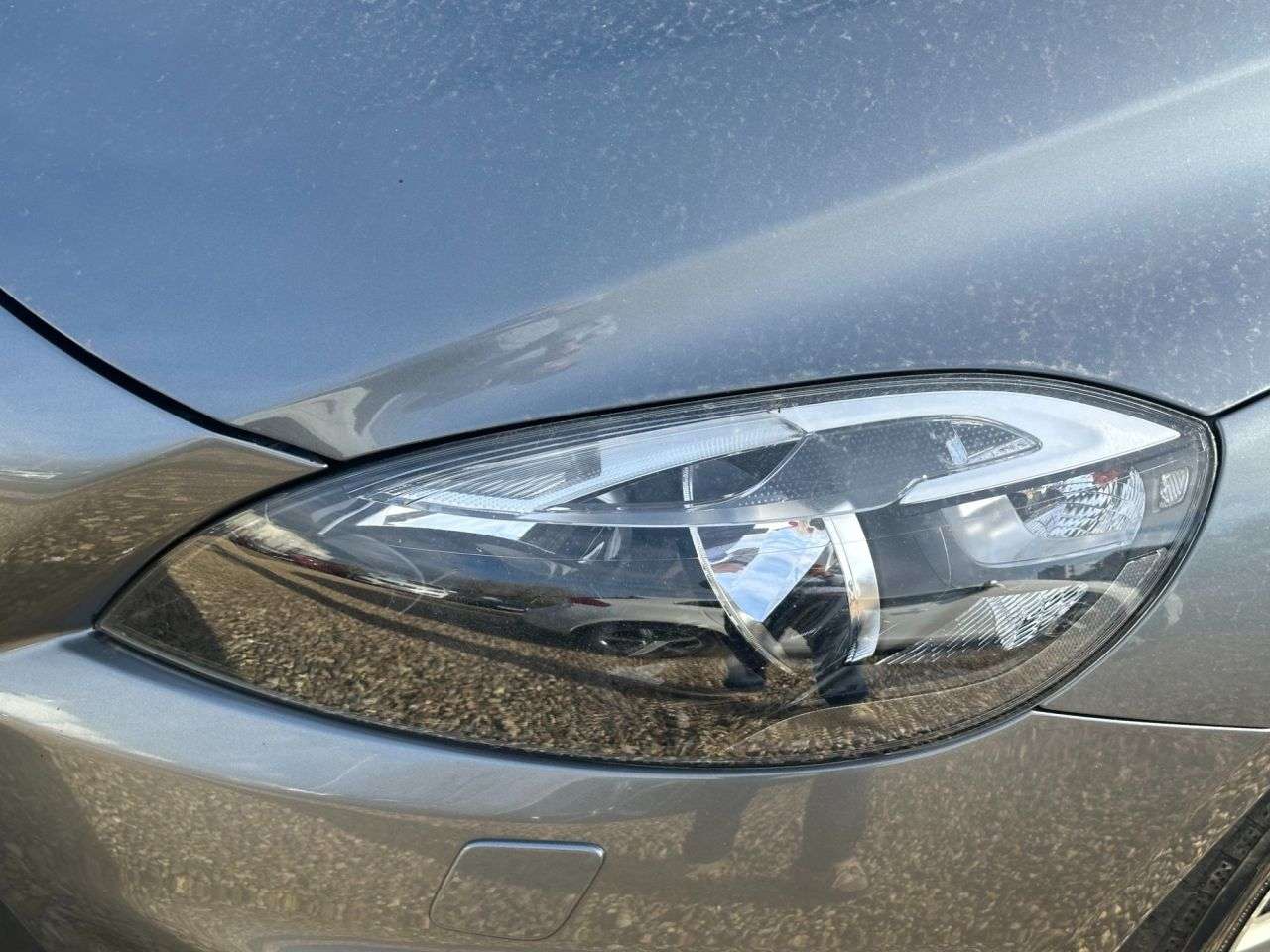 2015 VOLVO V40 2015 VOLVO V40