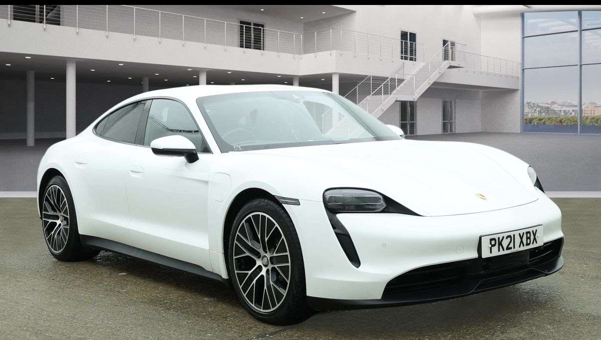 A 2021 PORSCHE TAYCAN Performance Plus 93.4kWh Saloon 4dr Electric Auto RWD (476 ps) A GREAT EXAM A 2021 PORSCHE TAYCAN Performance Plus 93.4kWh Saloon 4dr Electric Auto RWD (476 ps) A GREAT EXAM