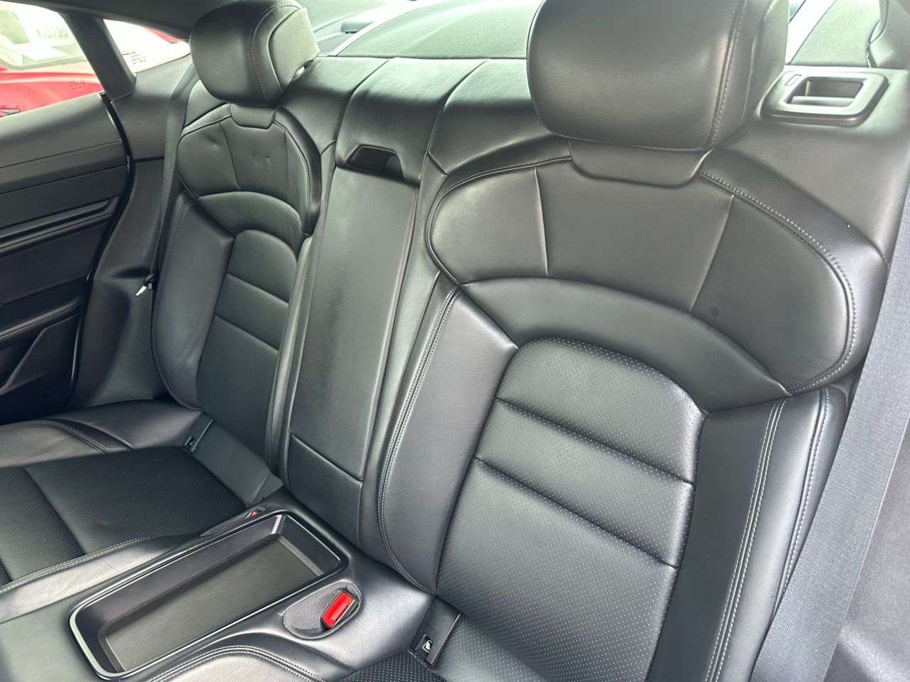 2021 PORSCHE TAYCAN 2021 PORSCHE TAYCAN