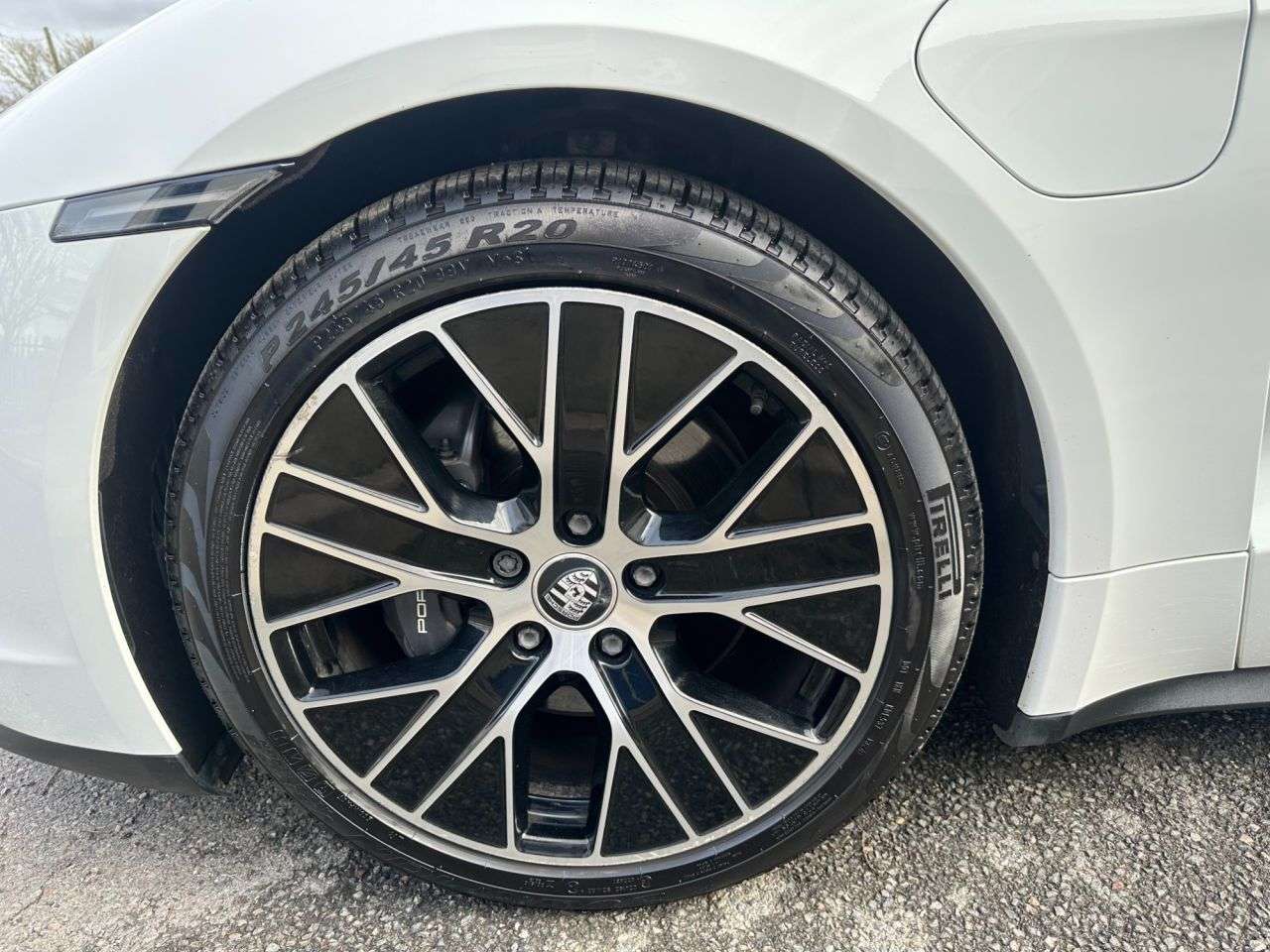 2021 PORSCHE TAYCAN 2021 PORSCHE TAYCAN