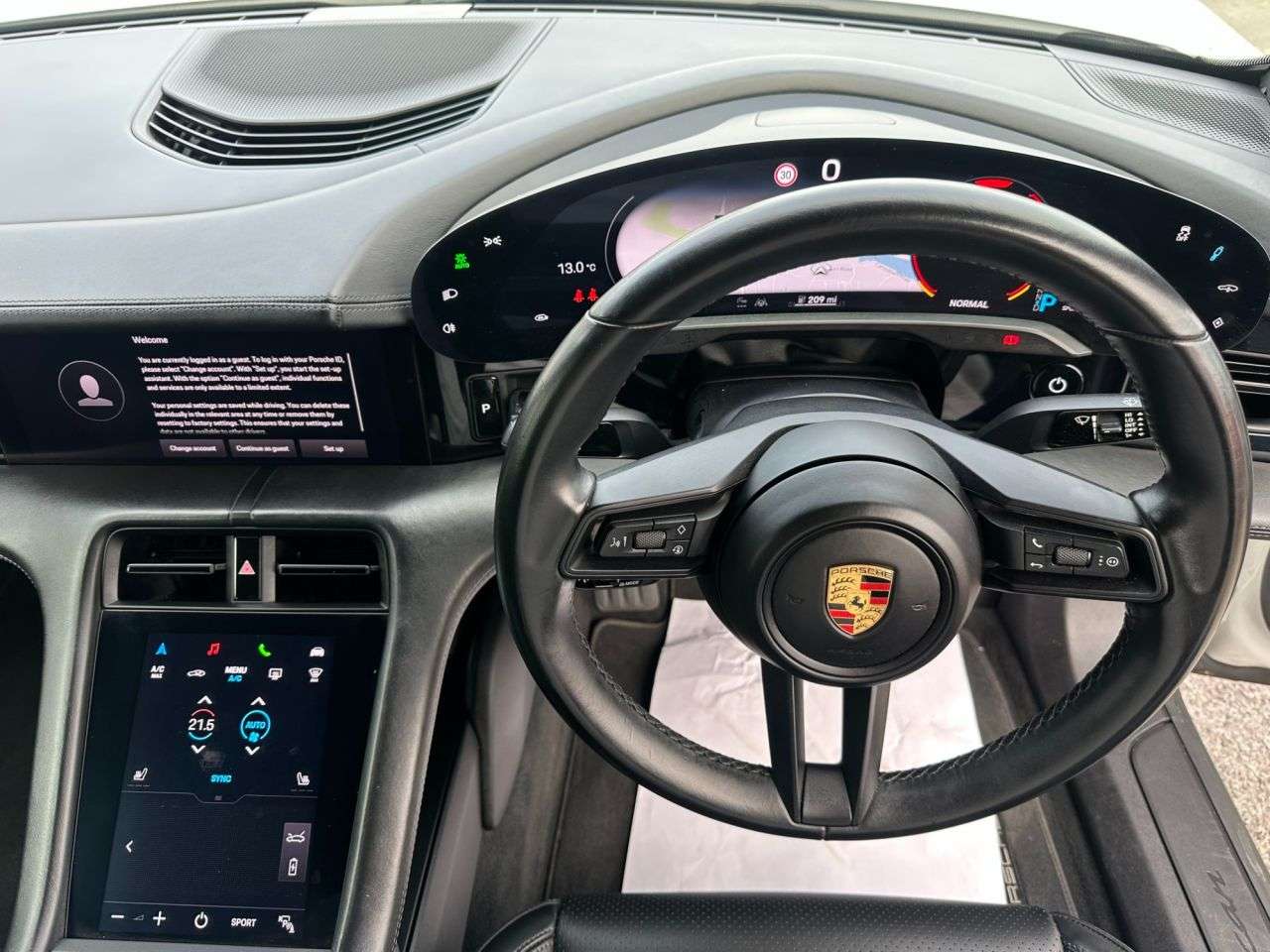 2021 PORSCHE TAYCAN 2021 PORSCHE TAYCAN