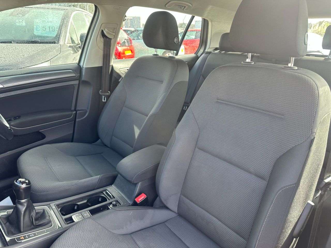 2017 VOLKSWAGEN GOLF 2017 VOLKSWAGEN GOLF
