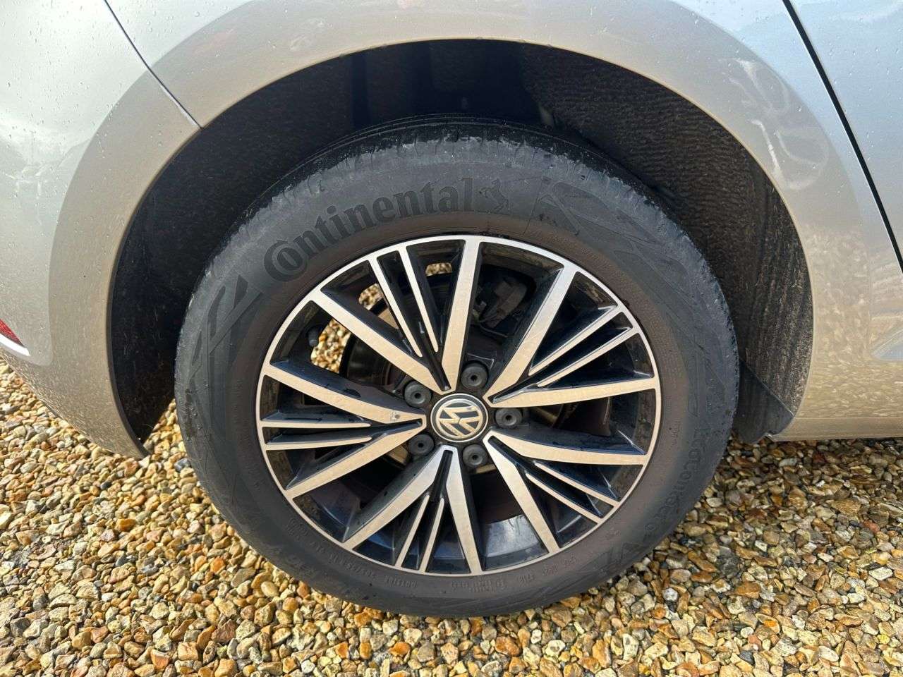 2017 VOLKSWAGEN GOLF 2017 VOLKSWAGEN GOLF