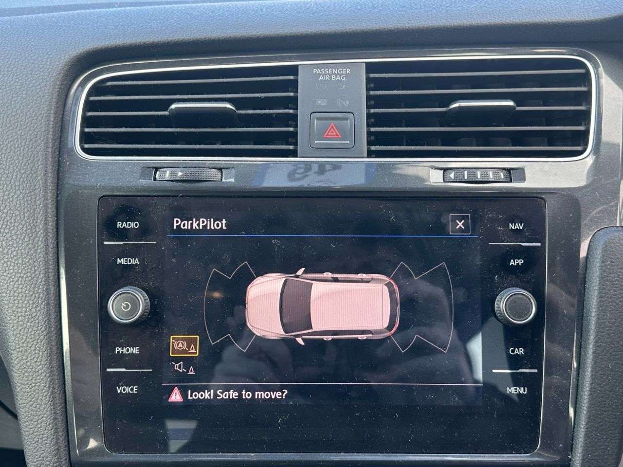 2017 VOLKSWAGEN GOLF 2017 VOLKSWAGEN GOLF