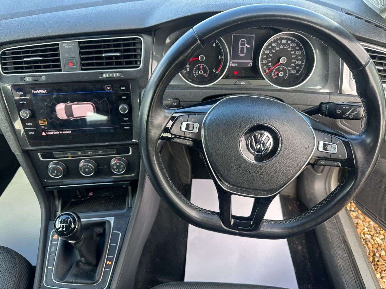 2017 VOLKSWAGEN GOLF 2017 VOLKSWAGEN GOLF