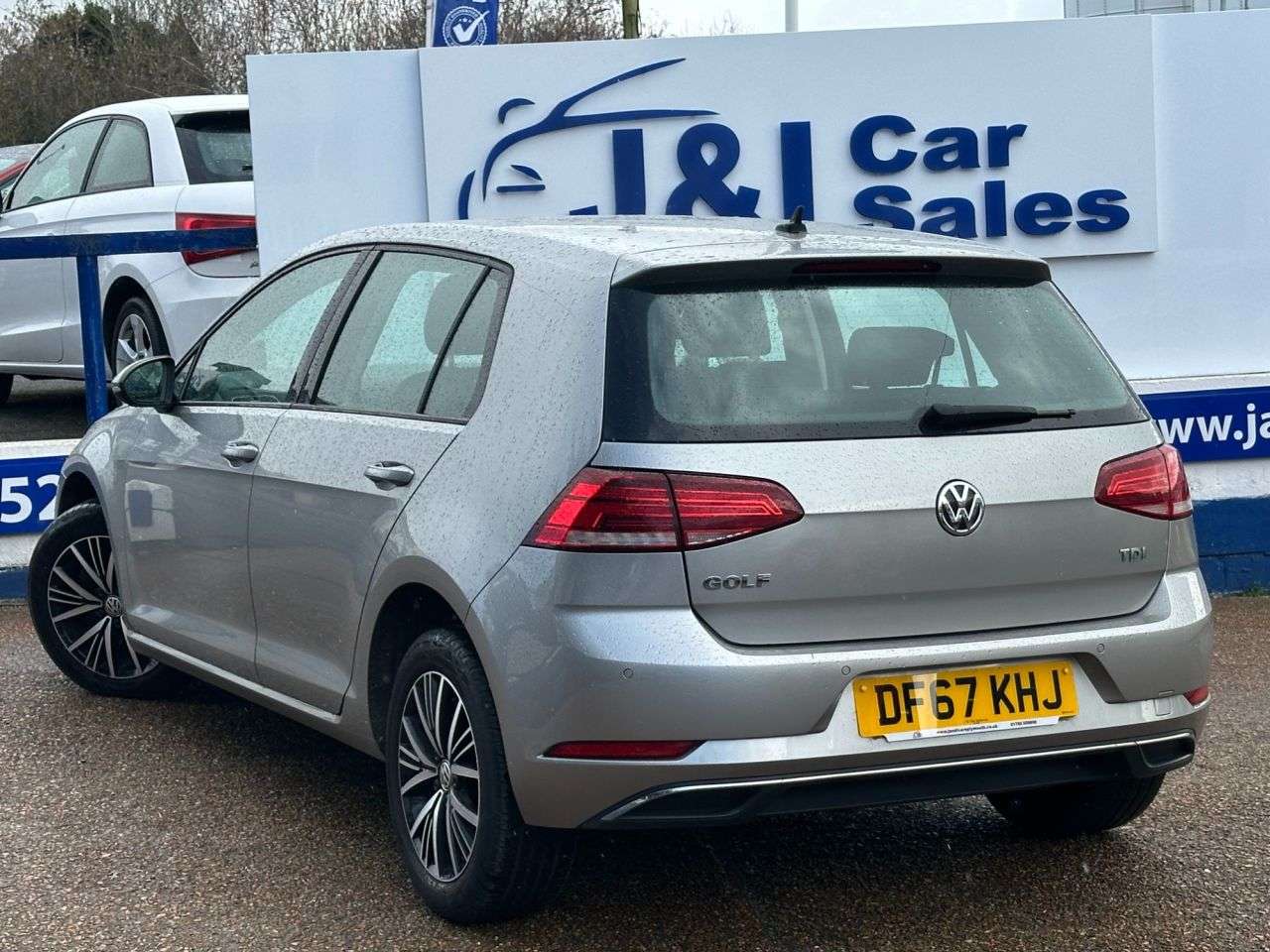 2017 VOLKSWAGEN GOLF 2017 VOLKSWAGEN GOLF