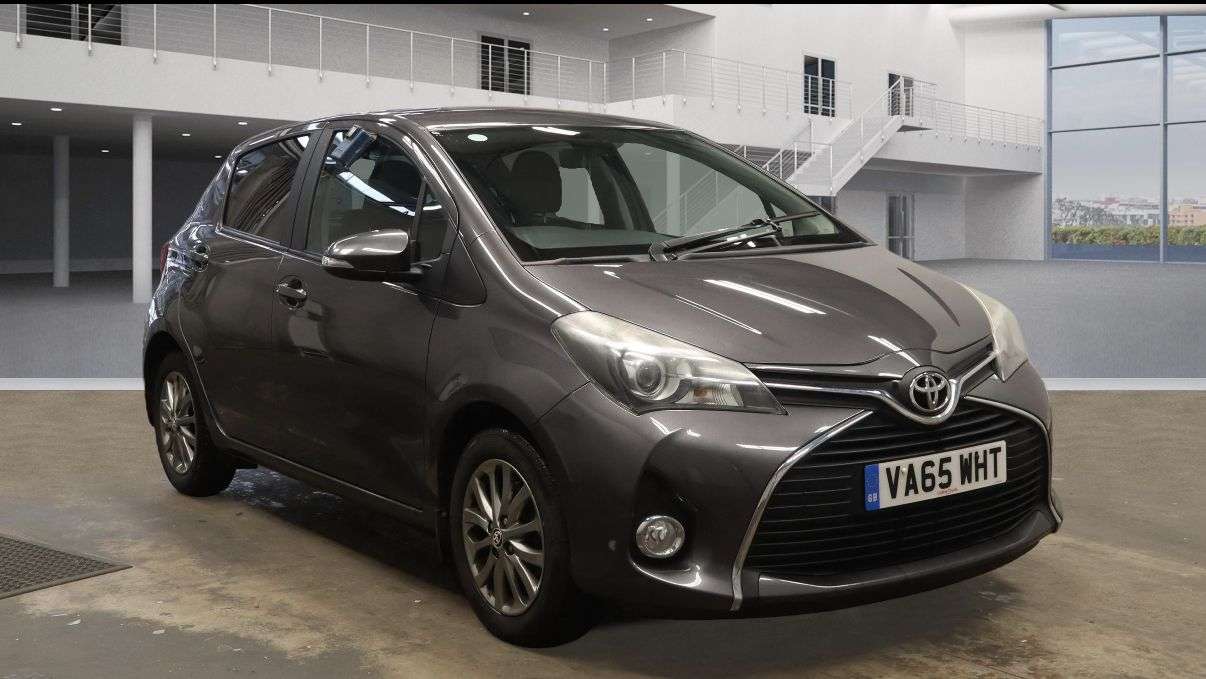 A 2016 TOYOTA YARIS 1.33 Dual VVT-i Icon Hatchback 5dr Petrol Manual Euro 6 (99 ps) GREAT SERVI A 2016 TOYOTA YARIS 1.33 Dual VVT-i Icon Hatchback 5dr Petrol Manual Euro 6 (99 ps) GREAT SERVI