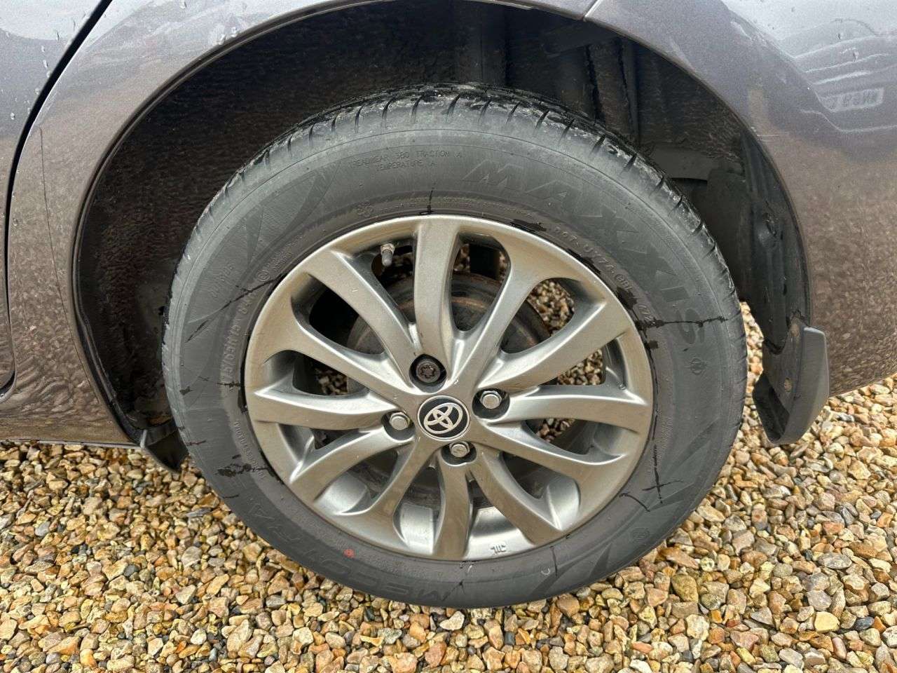 2016 TOYOTA YARIS 2016 TOYOTA YARIS