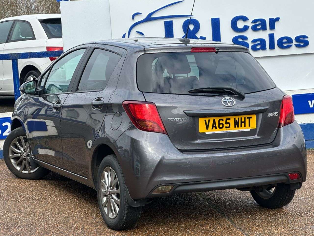 2016 TOYOTA YARIS 2016 TOYOTA YARIS