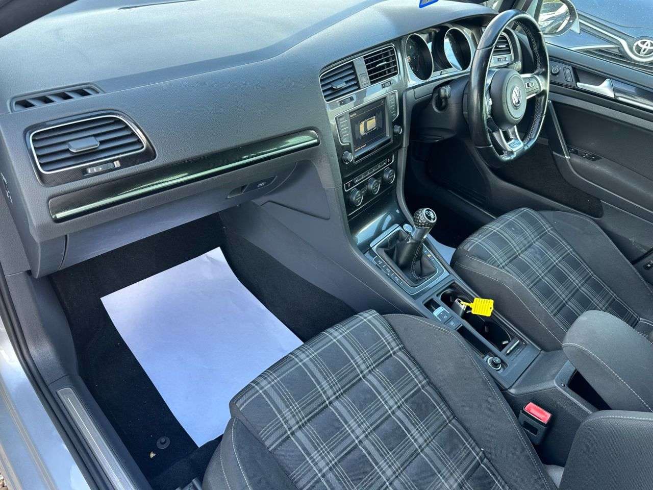 2015 VOLKSWAGEN GOLF 2015 VOLKSWAGEN GOLF