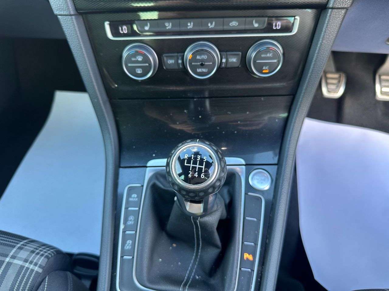 2015 VOLKSWAGEN GOLF 2015 VOLKSWAGEN GOLF