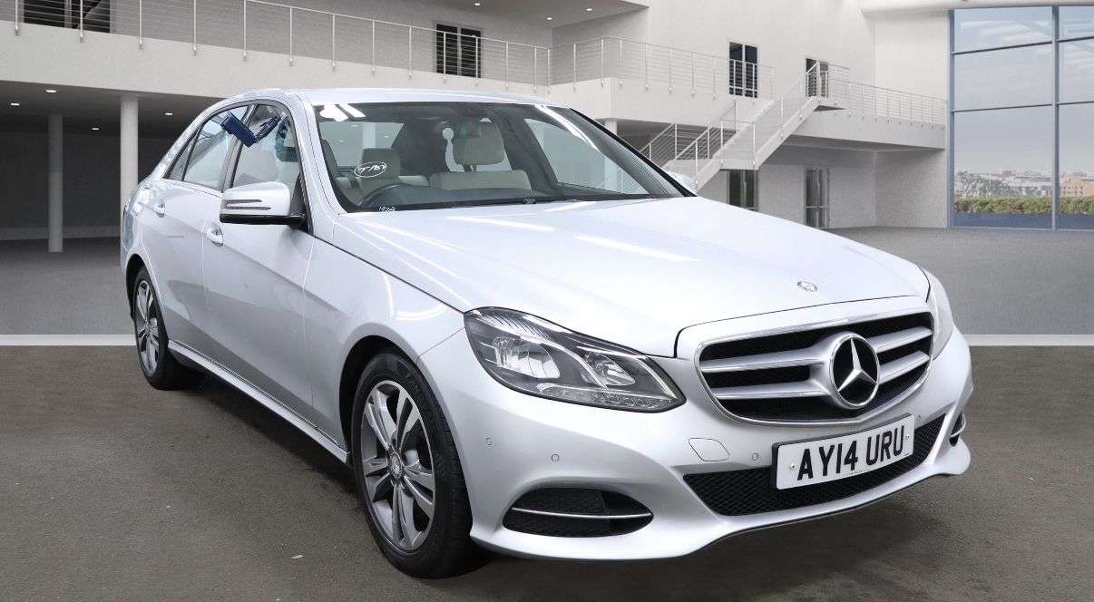 A 2014 MERCEDES E CLASS E220 CDI SE A 2014 MERCEDES E CLASS E220 CDI SE