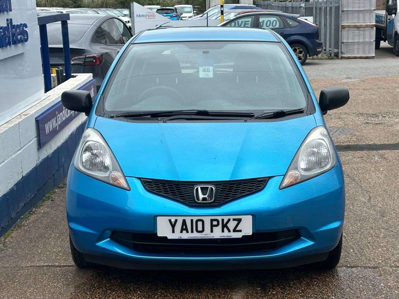 2010 HONDA JAZZ 2010 HONDA JAZZ