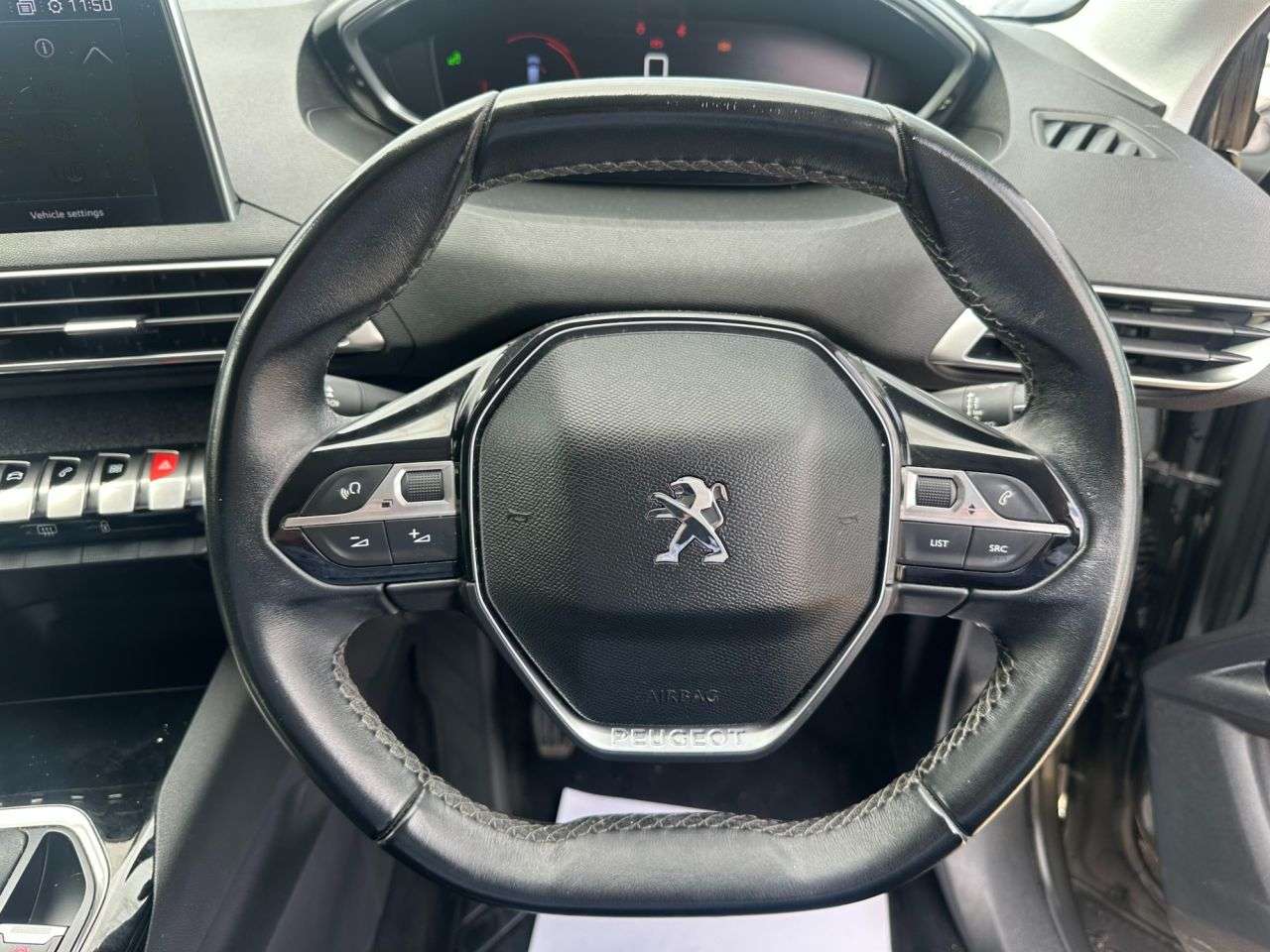 2018 PEUGEOT 3008 2018 PEUGEOT 3008