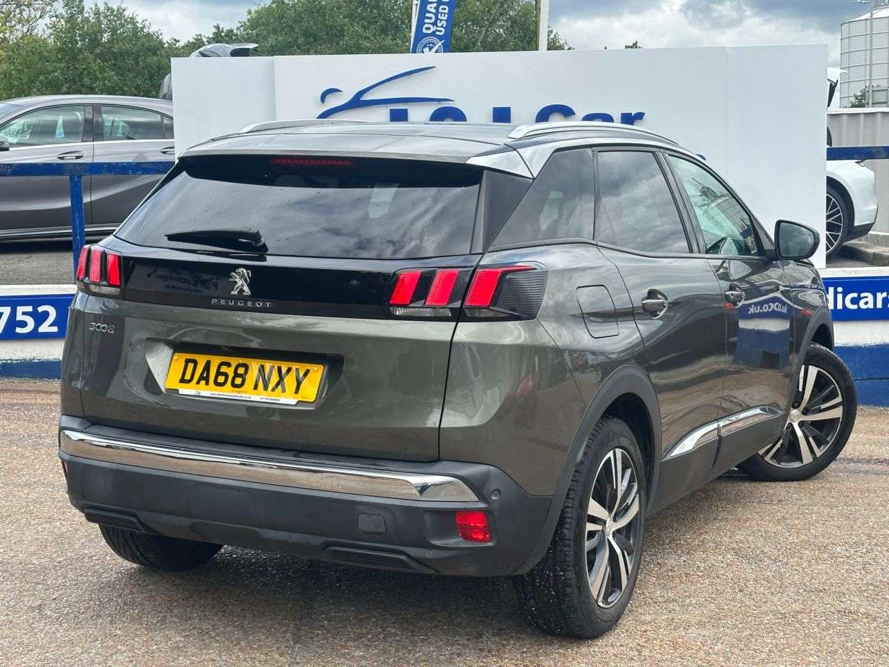 2018 PEUGEOT 3008 2018 PEUGEOT 3008