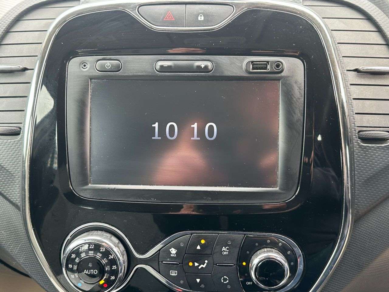 2014 RENAULT CAPTUR 2014 RENAULT CAPTUR