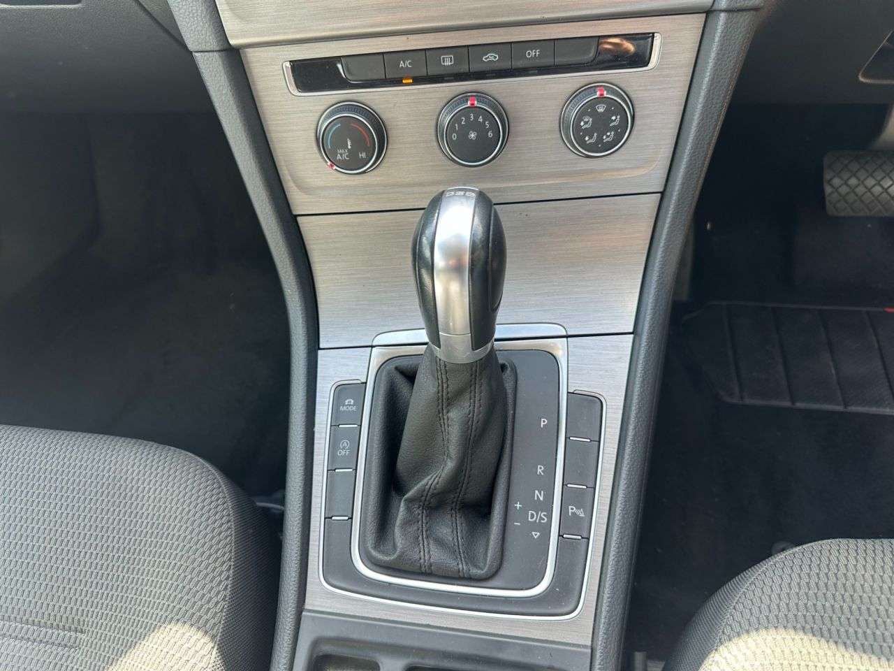 2015 VOLKSWAGEN GOLF 2015 VOLKSWAGEN GOLF