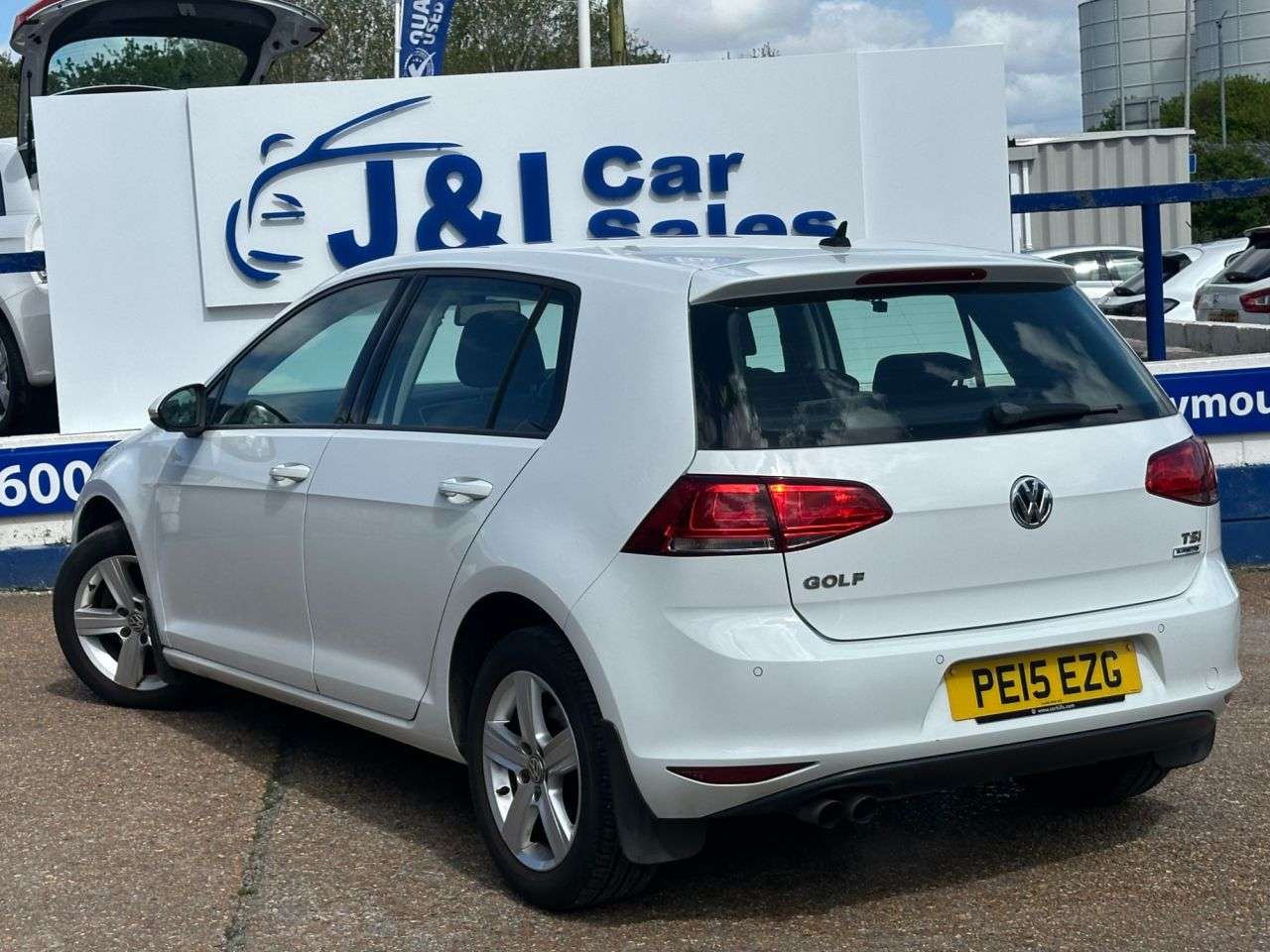 2015 VOLKSWAGEN GOLF 2015 VOLKSWAGEN GOLF