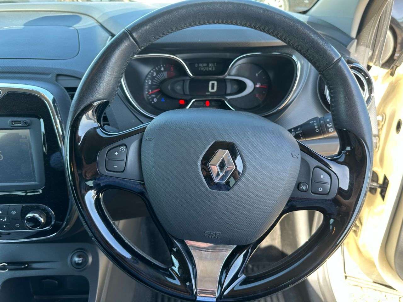 2016 RENAULT CAPTUR 2016 RENAULT CAPTUR