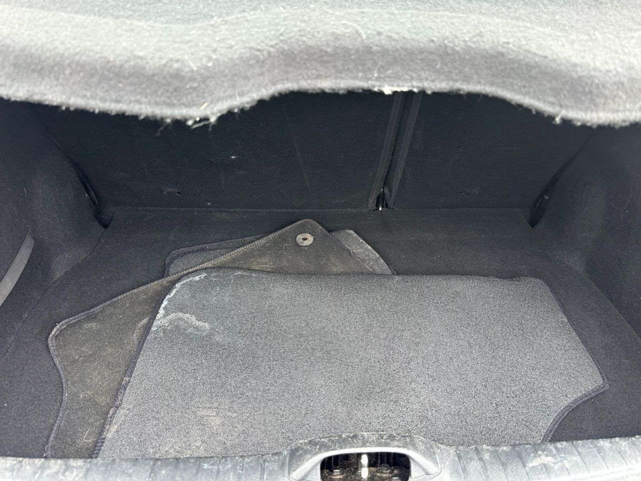 2012 PEUGEOT 208 2012 PEUGEOT 208