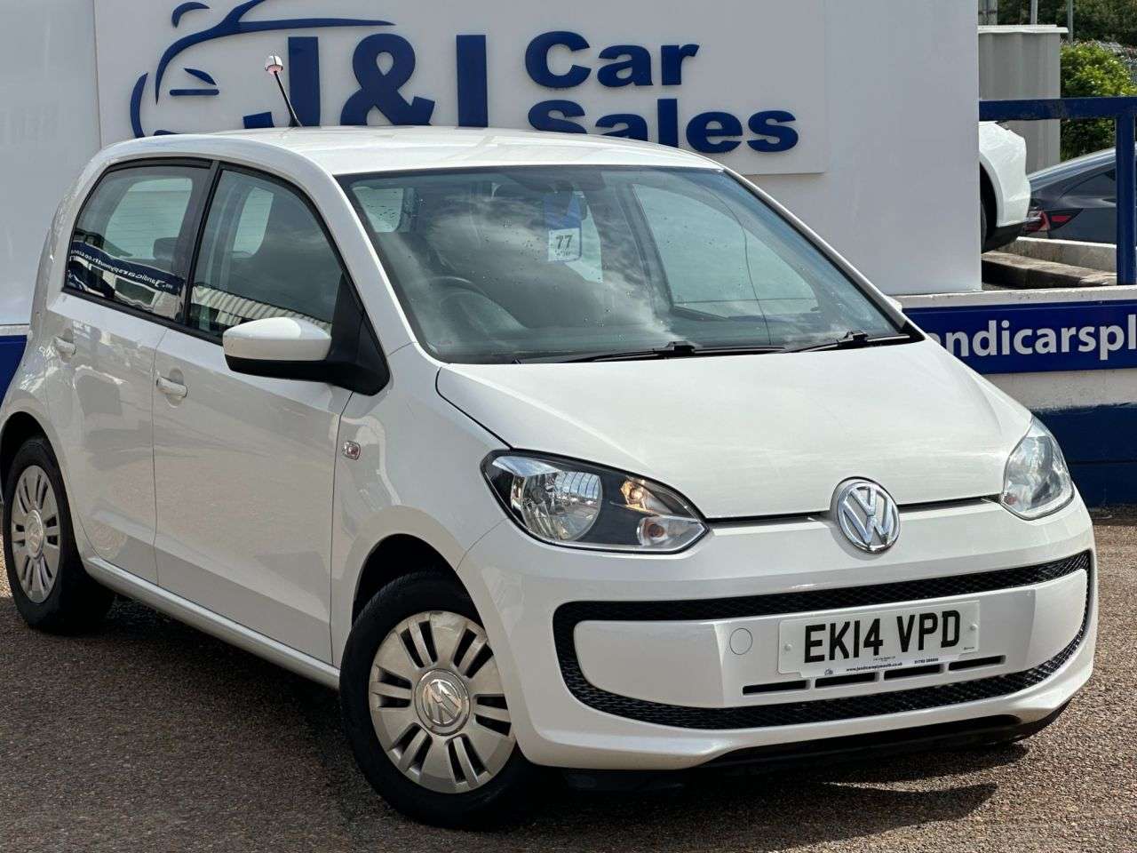 A 2014 VOLKSWAGEN UP! 1.0 Move up! Hatchback 5dr Petrol Manual Euro 5 (60 ps) GREAT SERVICE HISTO A 2014 VOLKSWAGEN UP! 1.0 Move up! Hatchback 5dr Petrol Manual Euro 5 (60 ps) GREAT SERVICE HISTO