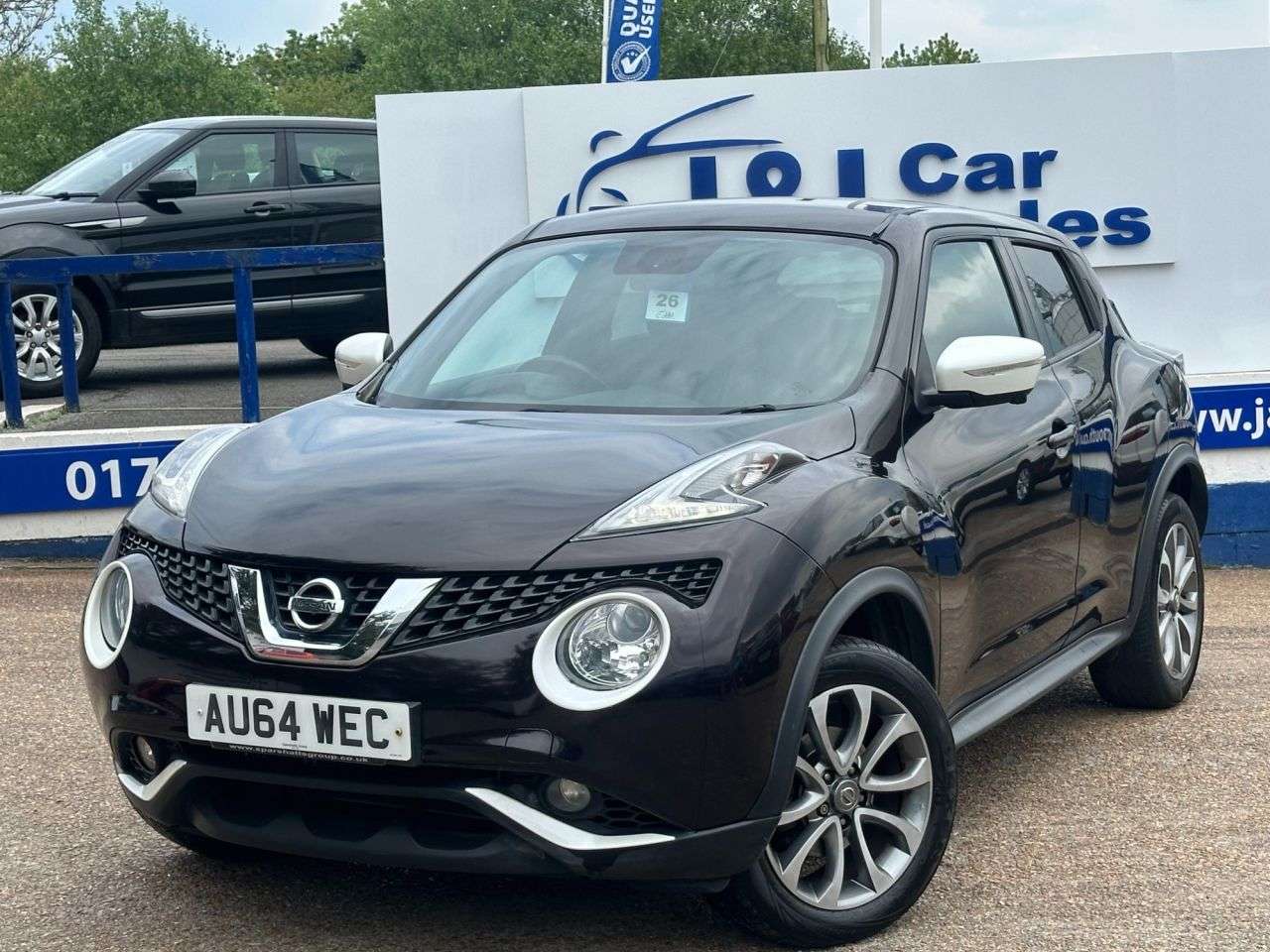 A 2014 NISSAN JUKE 1.5 dCi 8v Tekna SUV 5dr Diesel Manual Euro 5 (s/s) (110 ps) GREAT SERVICE A 2014 NISSAN JUKE 1.5 dCi 8v Tekna SUV 5dr Diesel Manual Euro 5 (s/s) (110 ps) GREAT SERVICE
