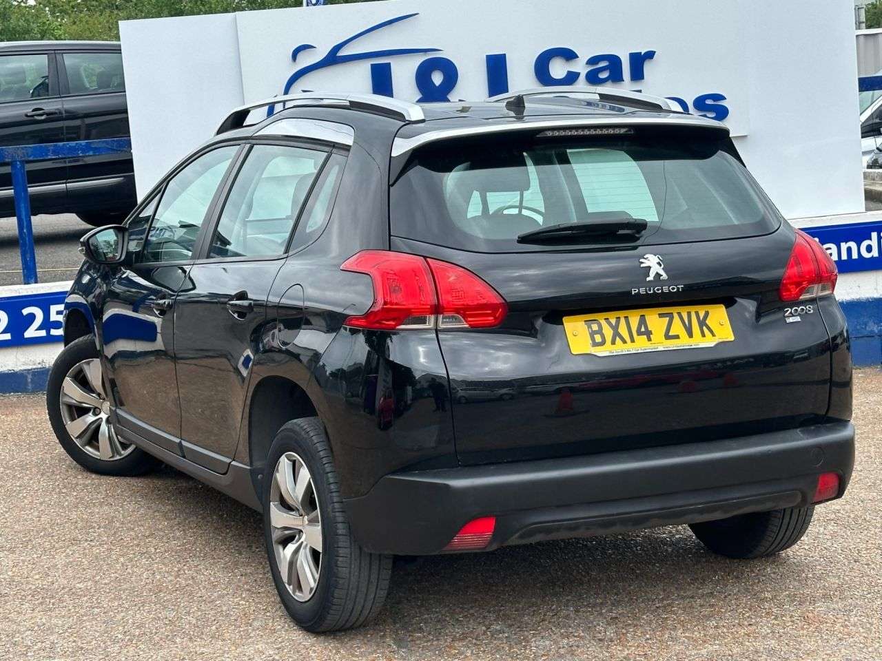 2014 PEUGEOT 2008 2014 PEUGEOT 2008