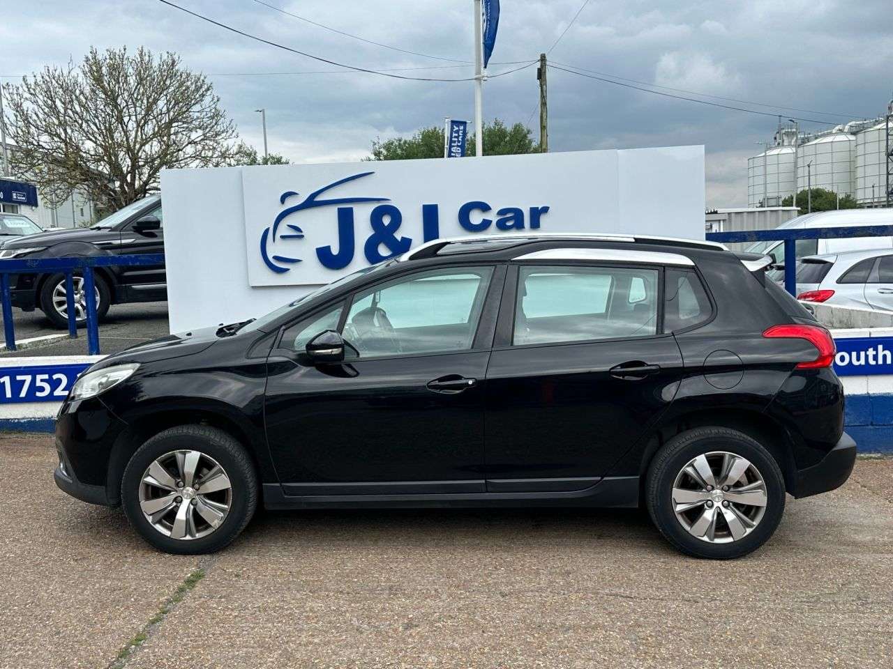 A 2014 PEUGEOT 2008 1.6 e-HDi Active SUV 5dr Diesel Manual Euro 5 (s/s) (92 ps) GREAT SERVICE H A 2014 PEUGEOT 2008 1.6 e-HDi Active SUV 5dr Diesel Manual Euro 5 (s/s) (92 ps) GREAT SERVICE H