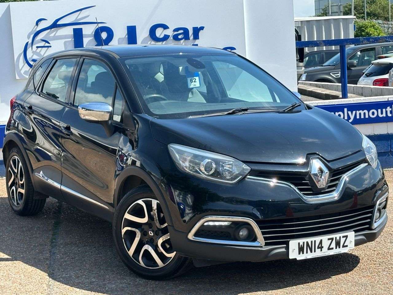 A 2014 RENAULT CAPTUR 1.5 dCi ENERGY Dynamique MediaNav SUV 5dr Diesel Manual Euro 5 (s/s) (90 ps A 2014 RENAULT CAPTUR 1.5 dCi ENERGY Dynamique MediaNav SUV 5dr Diesel Manual Euro 5 (s/s) (90 ps