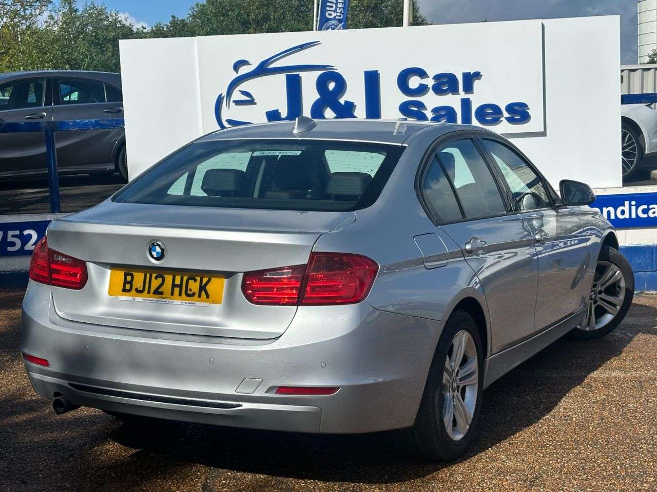 2012 BMW 3 SERIES 2012 BMW 3 SERIES